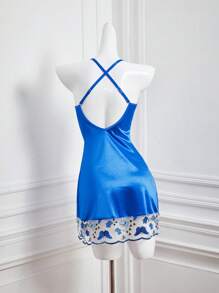 2pcs Set Front Hollow Embroidered Jacquard Dress With Underwire - Blue - View 2