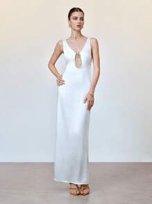 Chiquease Elegante abito in satin setoso simile alla seta, scollo a V profondo e senza maniche, elegante e sensuale abito da festa primaverile/estivo per donna - Bianco - Visualizzare 3