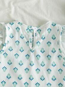 SHEIN Baby Girl Holiday Casual Summer Green And White Color Contrast Crew-Neck Sleeveless Top