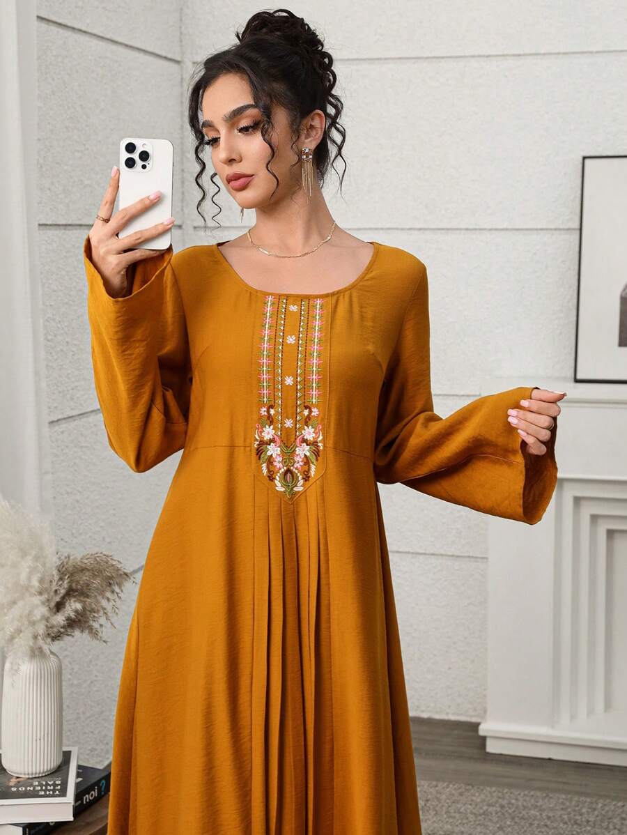 Yasmyna 刺绣彩色土耳其和阿拉伯风格女士长款束腰连衣裙，女士休闲连衣裙，端庄的卡夫坦