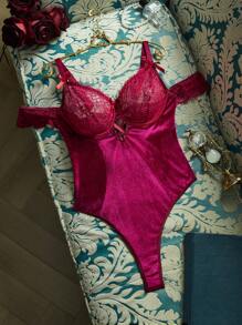 PinupGlam Salopetă de lenjerie sexy de epocă, romantică, cu curbate, dantelă florală încrucișată cu sârmă Plus Size, roșu vin