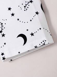 2pcs/Set Toddler Boys Casual Star & Moon Print Short Sleeve T-Shirt And Shorts Snug Fit Pajama Set Tight Fit Pajama","Tight Fit" Pj Sets For Kids Young Boys Tops