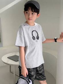 DAZY 2 件套青少年男孩耳机和字母印花短袖 T 恤和迷彩短裤套装，返校服装 - 灰色 - 查看 5