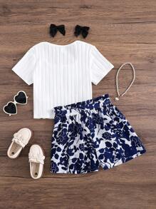 SHEIN Tween Girls Solid Knit Collar T-Shirt & Woven Ditsy Floral Shorts 2 Pieces Set