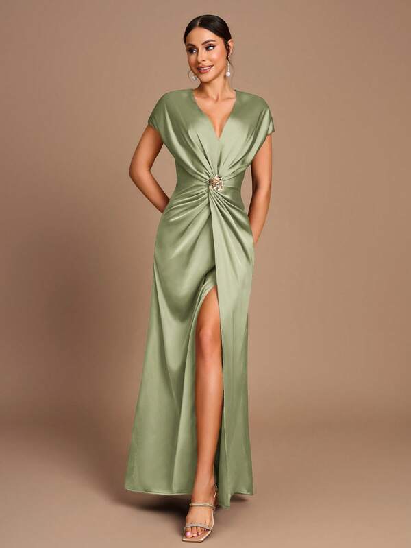 SHEIN Belle Robe de demoiselle d'honneur élégante et romantique à manches courtes à volants, fendue, coupe évasée, en kaki