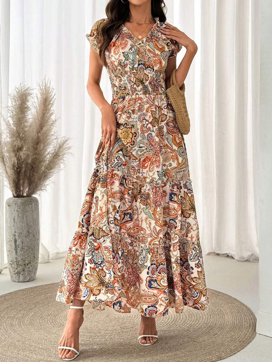 SHEIN LUNE 褶皱荷叶边腰身层叠下摆A字连衣裙，佩斯利花纹印花，休闲度假优雅连衣裙 - 紅色 - 查看 1