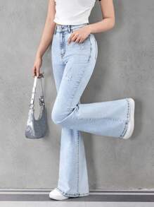 SHEIN 青少年女孩休闲时尚简约设计洗水浅蓝色喇叭牛仔裤 - 淺色水洗藍 - 查看 3