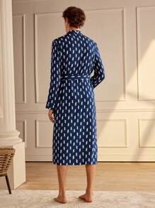 Manfinity Men's Geometric Printed Double Pocket Long Sleeve Robe - Multicolor - View 3