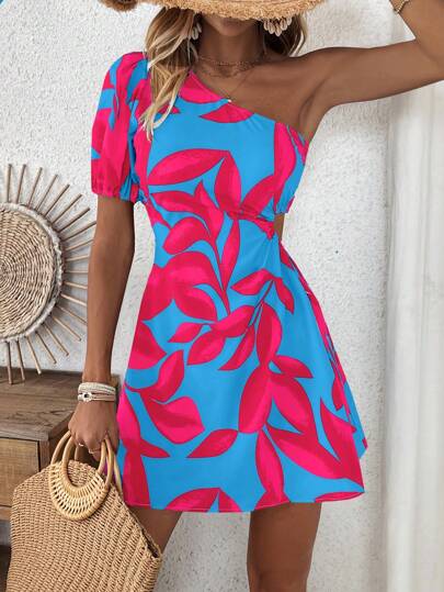 Breezaya Casual - Vacation Casual Leaf Casual-Woman Dress Elegant Holiday Print Dress. One-Shoulder Design With Off-Shoulder Neckline. Short Sleeves For A Fresh And Breathable A-Line Skirt. Hip-Cut And Slimming. Eye-Catching Floral Print. Light And Flowing Fabric. Pair With A Straw Hat And Sandals For A Seaside Holiday Vibe.