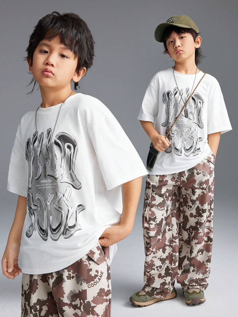 SHEIN Tween Boy Streetwear/Y2K Vintage Creative Metallic Flowing English Pattern Loose White Short-Sleeve T-Shirt, Suitable For Spring/Summer, Family Matching, Metal Letter Pattern - White - View 1
