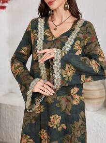 Al Najma 优雅花卉印花蕾丝花边喇叭袖阿拉伯连衣裙，阿拉伯连衣裙，端庄 - 綠色 - 查看 6