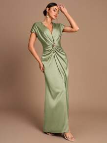 SHEIN Belle Vestido elegante y romántico para dama de honor con mangas cortas con volantes, corte evasé y abertura, en color caqui - Verde - Ver 7