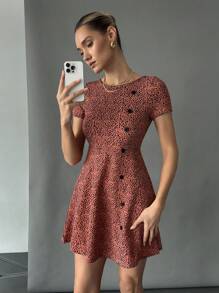 SHEIN Essnce In ấn Chi tiết Nút Đầm - Hồng - Xem 5