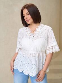 SHEIN Clasi Plus Size Women's Holiday Floral Embroidered Lace Cuffs And Collar V-Neck Short Sleeve Romantic Shirt,Concert Women,Funny Shirts,Raves,Country Concert,Beach,Bohemian,Boho Women Clothing,Vacations Woman,Embroidered Top