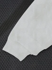 SHEIN 印有艺术图案的青少年男孩卫衣 - 灰色 - 查看 5