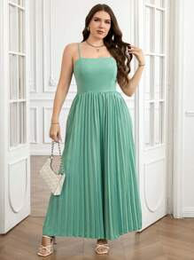 SHEIN Clasi Plus Size Women's Green Solid Color Sleeveless Suspender Waist Pleated Loose Fashion Wide Leg Jumpsuit Pants,Summer Outfits For Women - Green - View 2