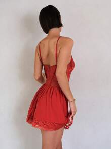 SHEIN BAE 女士春夏度假沙滩装优雅浪漫迷人性感红色蕾丝拼接鱼骨装饰束腰生日派对礼服迷你连衣裙，女士演唱会服装，春假礼服，狂欢节服装 - 紅色 - 查看 2