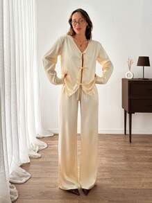 EURMUSE Woven Satin Bow Front Detailed Satin Blouse And Satin Pant Two Pieces Set - Beige - View 5