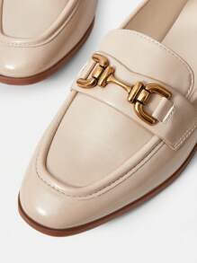 MOTF PREMIUM 休闲舒适百搭女式平底乐福鞋 - 杏色 - 查看 6