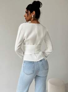 Firerie 女士优雅简约基本款 V 领不对称下摆收腰长袖白色衬衫，适合日常通勤，秋冬季 - 白色 - 查看 7