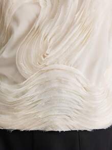 Ontre Blusa clásica de color caqui claro para las cuatro estaciones, blusa elegante con bordado de olas de color marfil para el Día de San Valentín