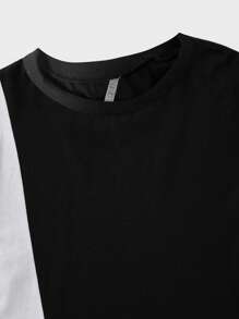 RueChic Conjunto informal para hombre de camiseta de cuello redondo de unicolor con parches y pantalones cortos