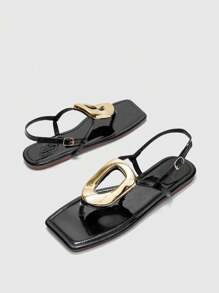 CUCCOO BIZCHIC Women's Red Fashion Metal Buckle Flat Sandals - Black - View 4