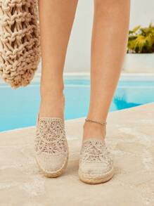 Styleloop Women's Flat Slip-On Shoes, Boho, Retro American, Bohemian, Western Style, Suitable For Vacation, Music Festival, Party - Beige - View 2