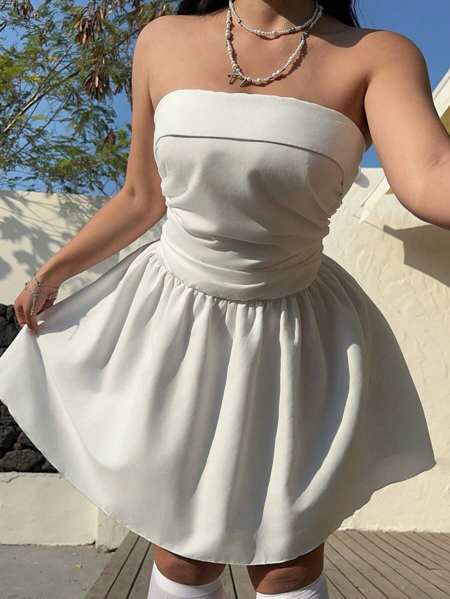 Sunnyshic Plus Size Women White Romantic & Elegant Bandeau Dress, Vacation - White - View 1