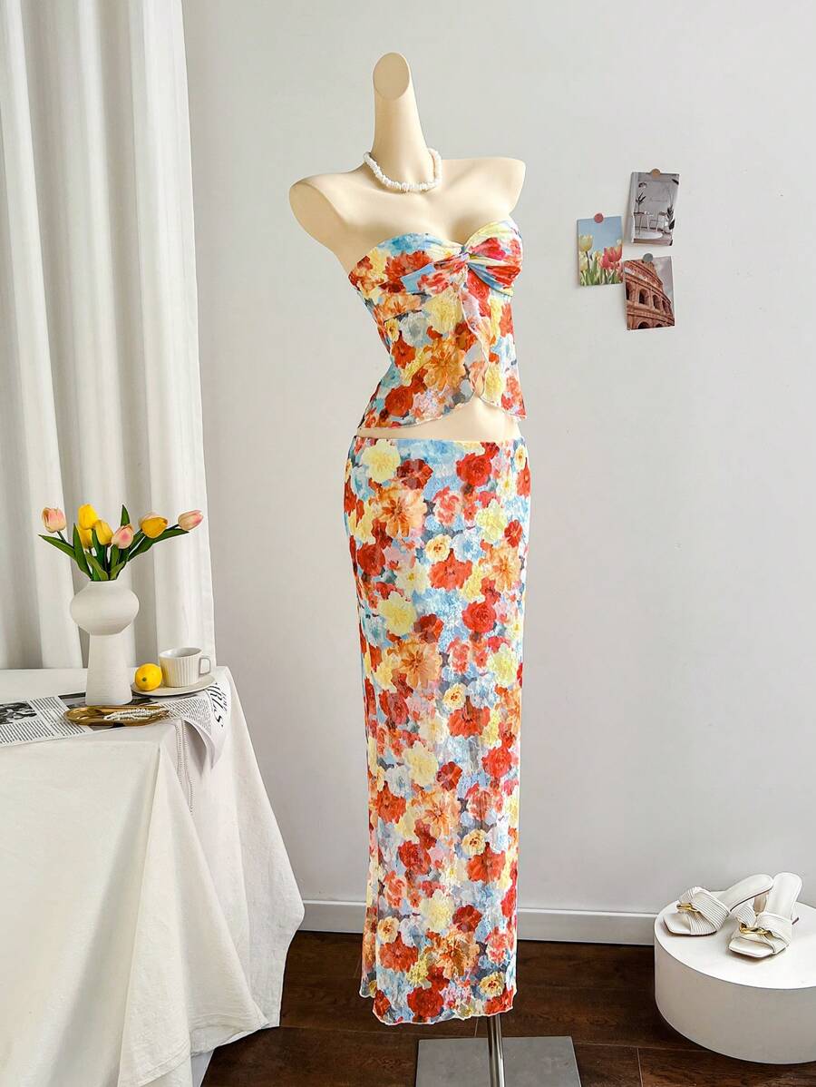 Soleia Lace Twist Bandeau Top And Skirt 2 Pieces Set - Coral Orange - View 1