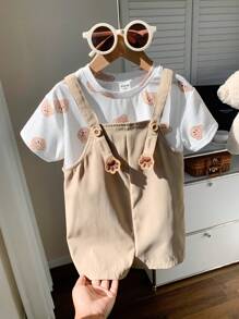 SHEIN 2 件套男婴/女婴可爱熊图案宽松圆领针织上衣 T 恤和短裤套装，休闲装，适合春夏季 - 卡其色 - 查看 10