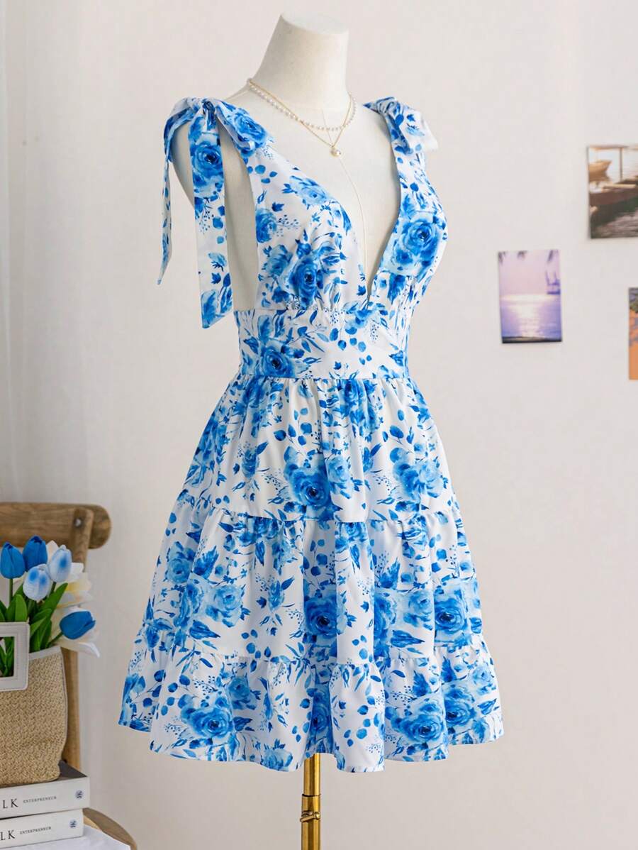 Soleia 春夏度假浪漫蓝白碎花系带A字度假连衣裙，适合约会、情人节、下午茶