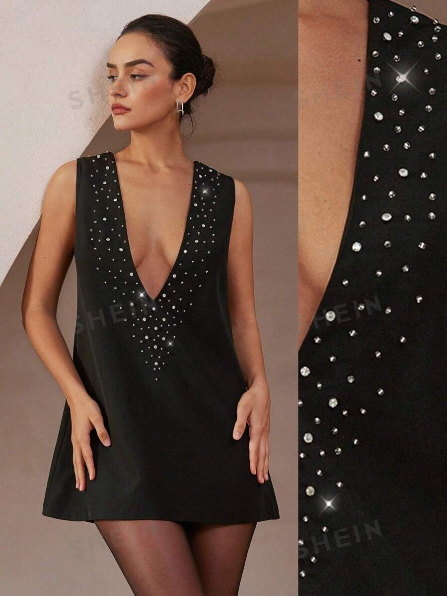 Aveloria Rosie Vestido negro corto sexy con cuello en V profundo, sin mangas, estampado degradado y remaches, de estilo vintage y romántico francés
