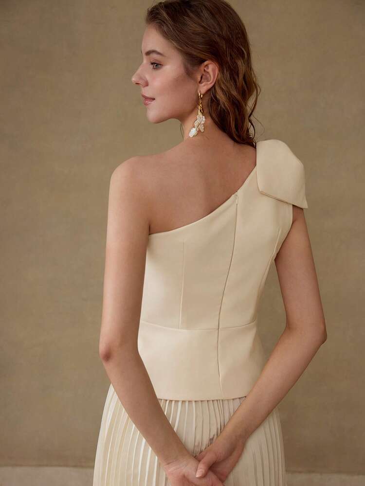 ONE SHOULDER BOW DECOR BLOUSE