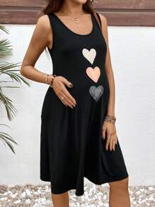 SHEIN Maternity 3pcs Heart Pattern Round Neck Casual Sleeveless Dress