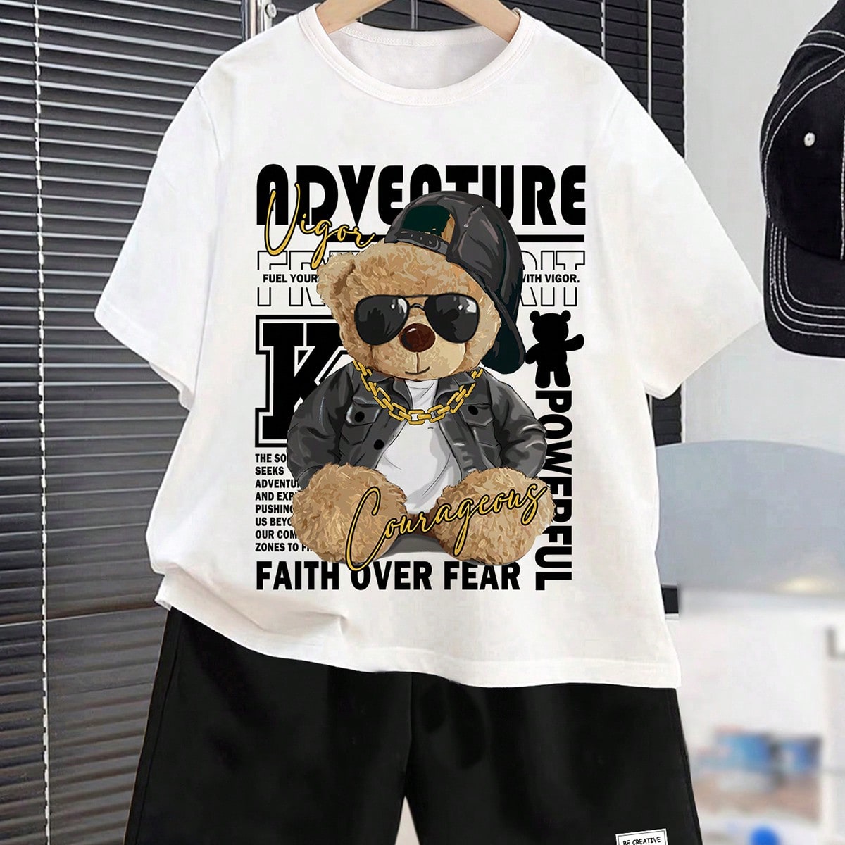 Conjunto informal de 2 piezas para niños preadolescentes con diseño de oso de dibujos animados en camiseta de manga corta cuello redondo y pantalone