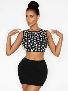 Zolique Women's Crystal Embellished Round Neck Cropped Fitted Chic Top - Black - View 5