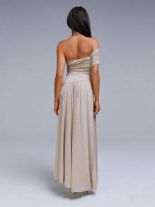 Athîral 女士露背垂坠褶饰派对装 - 卡其色 - 查看 2