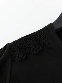 SHEIN LUNE Plus Size Women Patchwork Lace Trim Blouse - Black - View 4