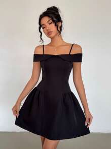 Chiquease Vestido elegante mini ajustado con hombros descubiertos