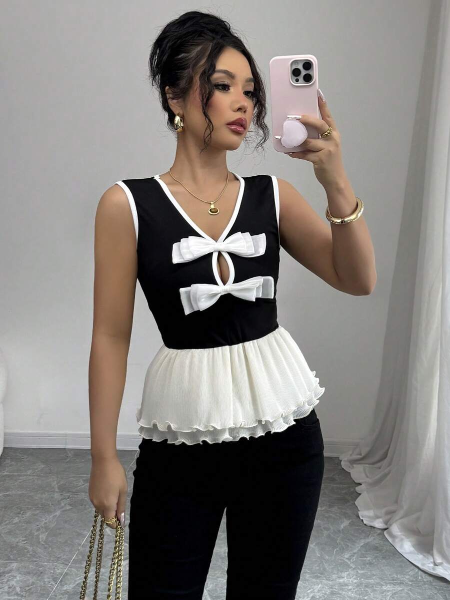 Chiquease Women Bow Decor Minimalist One Shoulder Lace Elegant T-Shirt - Black and White - View 1