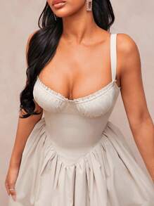 SHEIN SXY 优雅性感复古宫廷风格纯色杏色/卡其色吊带背心连衣裙，公主舞会礼服，浪漫适合情人节约会、派对、生日、婚礼、花园茶会、毕业典礼、正式场合、休闲装、度假、海滩、节日 - 白色 - 查看 6