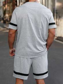 Manfinity Homme Men's Plus Size Round Neck Short Sleeve Top & Shorts Casual 2 Pieces Set - Black and White - View 2