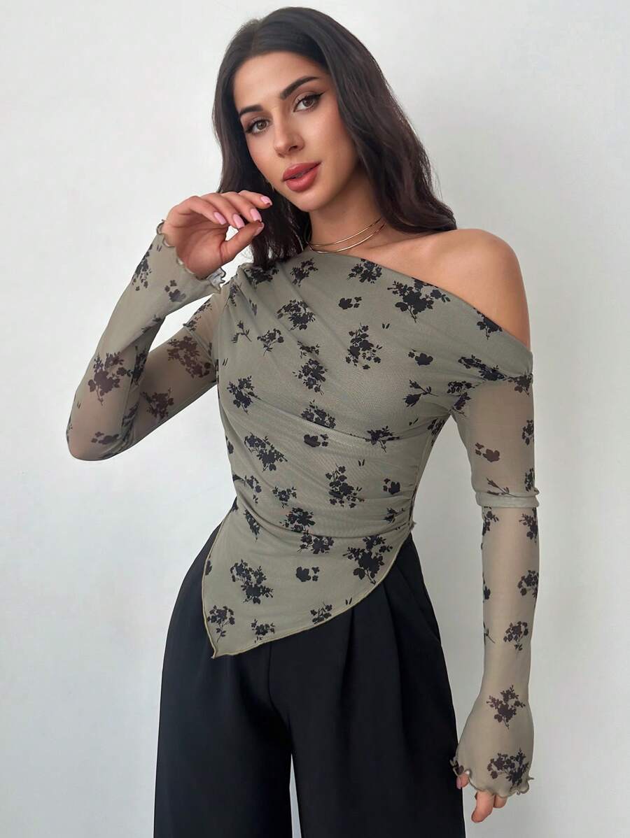 Aloruh Women's Floral Asymmetrical Hem Long Sleeve T-Shirt, Suitable For Valentine's Day, Concerts, Performances, Dates, Parties, Weddings, Sexy, Elegant, Commute, Back To School, Vacation, Beach, Romantic, St. Patrick's Day