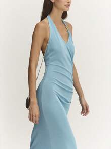 Nöista 夏季紧身垂坠挂脖长裙，令人惊艳的长裙，饰有金色装饰和迷人的露背设计，真正引人注目！ - 藍色 - 查看 5