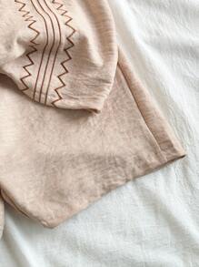 Vintaside Kids Ensemble de chemise à manches courtes avec col brodé vintage et shorts décontractés, tenue d'été pour garçons préadolescents, convient pour un usage décontracté, les vacances et les rassemblements extérieurs