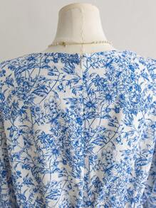 Soleia Plus Size Women's V-Neck Floral Print Flared Sleeve Jumpsuit, Spring Vacation