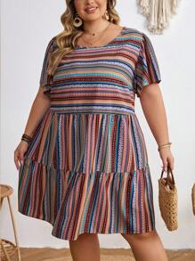 SHEIN CURVE+ 大码女式夏季圆领短袖彩色骄傲服装条纹荷叶边袖 A 字裙波西米亚风度假