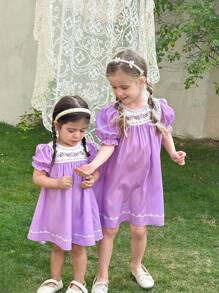 SHEIN LMoss Kids LMoss  Baby Girl Ruffled Ditsy Floral Bodycon Dress,Sisters Outfit,Suitable For Spring And Summer - Multicolor - View 1