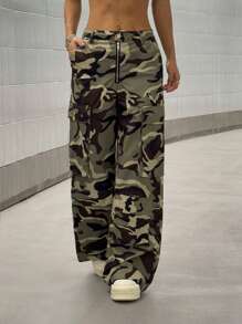 StreetHx Women's Oversized Streetwear Camo Multi-Pocket Cargo Pants, All Season